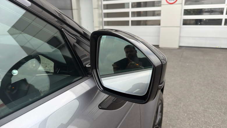 Land Rover Range Rover Evoque 2.0 D200 Dynamic SE 5dr Auto Diesel Hatchback